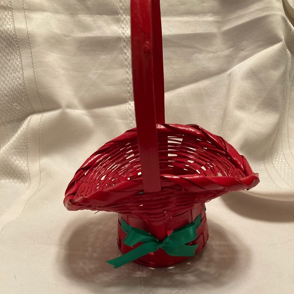 Accents Vintage Red Wicker Basket Poshmark